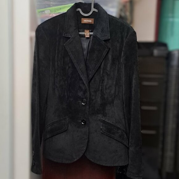 Danier Genuine Leather Suede Women’s Blazer Jacket Button-up Coat Made in Canada - Picture 1 of 6